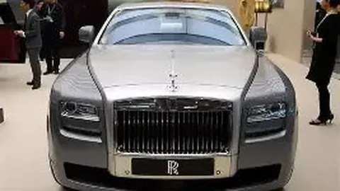 许凯多情史曝光，疑似癖好引发争议，前女友反击：不堪入目！